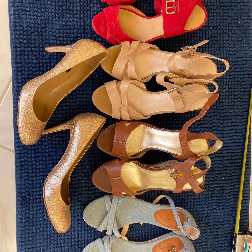 Women’s shoes